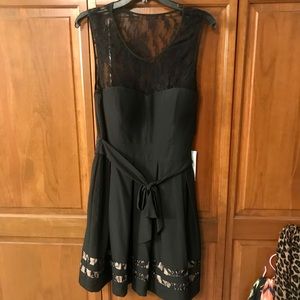 NWT Guess sleeveless dress